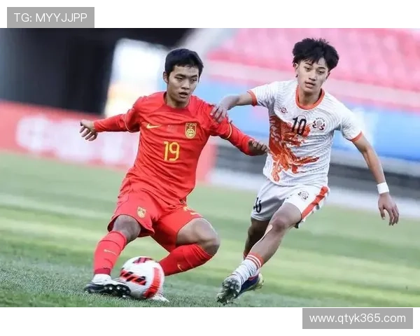 U16国足领先优势扩大张旭尧禁区内巧妙抽射破门助力球队胜利